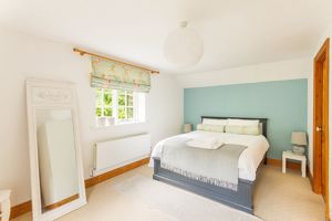 Photo 7- click for photo gallery